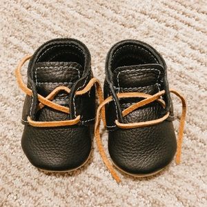 Nomies newborn moccasins